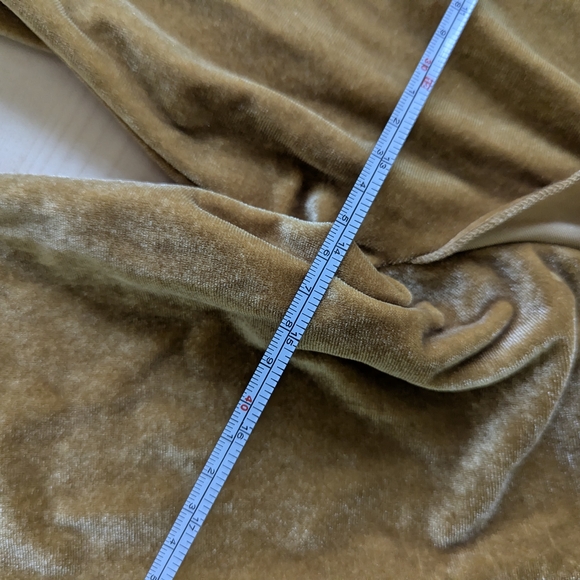 Ivy City Co La La Lady Midi Gold Velvet Long sleeve Modest Mom Dress S - Picture 6 of 16